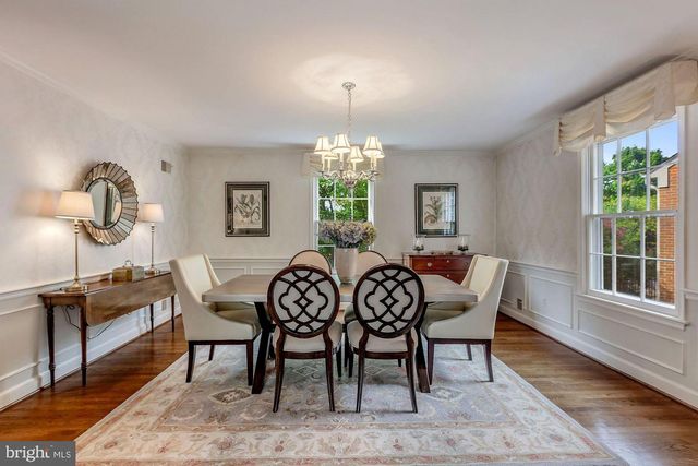 5106 YUMA ST NW, Washington, DC 20016