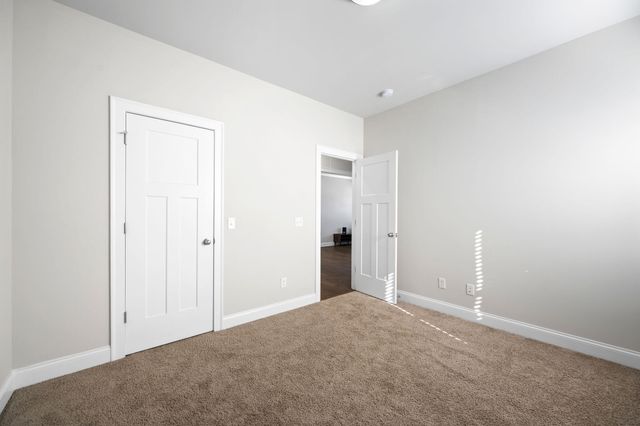 9732 Haven Port Lane 6, Ooltewah, TN 37363