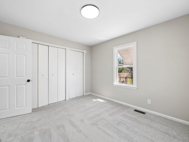 3094 Azelda Street, Columbus, OH 43224