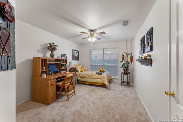 13127 Forum, Universal City, TX 78148