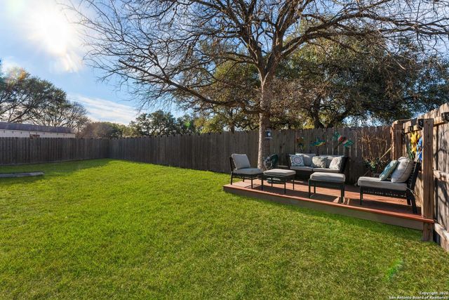 13127 Forum, Universal City, TX 78148