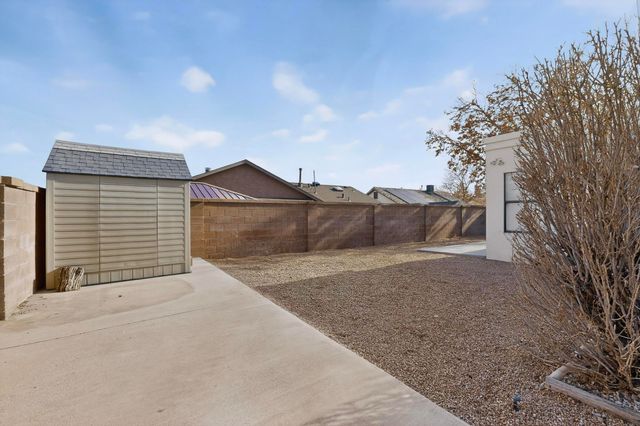 2012 Aspenwood Avenue NW, Albuquerque, NM 87120