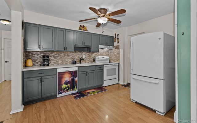 447 China Road, Sayville, NY 11782