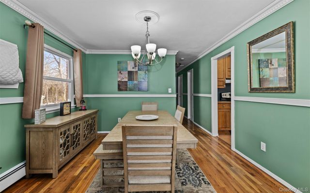 447 China Road, Sayville, NY 11782