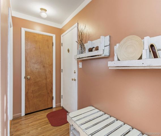 18527 Gaylord, Redford Charter Township, MI 48240