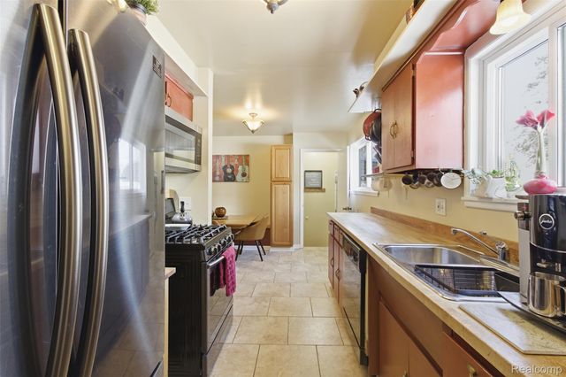 18527 Gaylord, Redford Charter Township, MI 48240