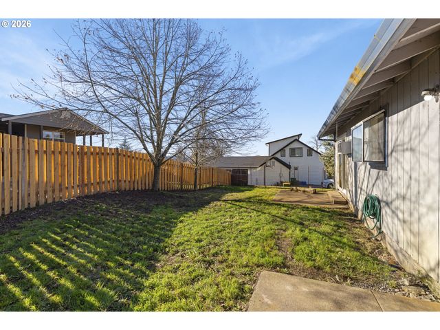 6906 Sw TAYLORS FERRY Rd, Portland, OR 97210