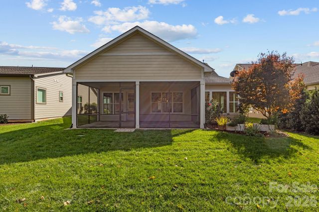 495 Granite Lake Court, Denver, NC 28037