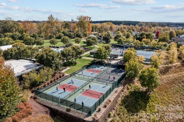 495 Granite Lake Court, Denver, NC 28037