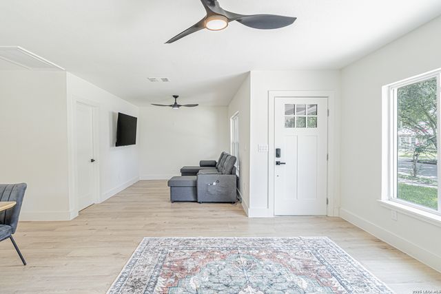 229 ALLENSWORTH ST, San Antonio, TX 78209