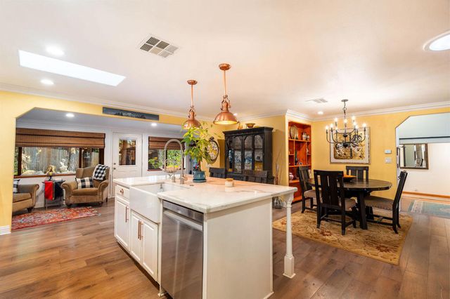 25255 Nestwa Trail, Idyllwild, CA 92549