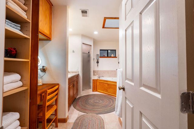 25255 Nestwa Trail, Idyllwild, CA 92549