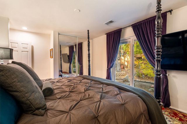 25255 Nestwa Trail, Idyllwild, CA 92549