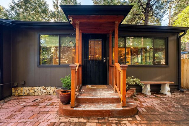25255 Nestwa Trail, Idyllwild, CA 92549