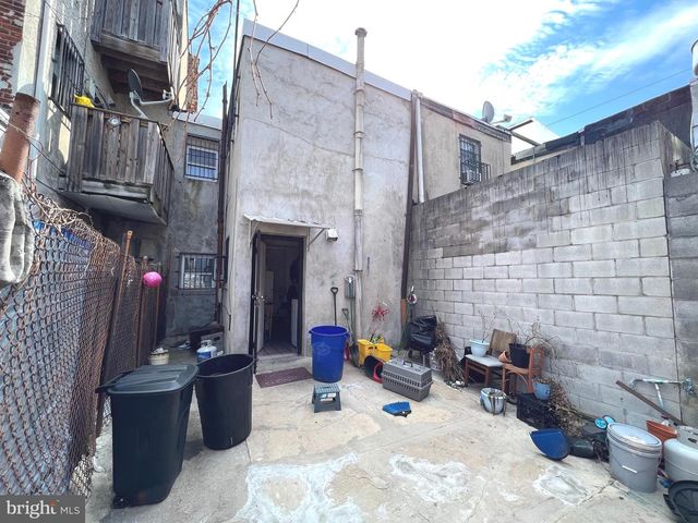 1908 S 7TH ST, Philadelphia, PA 19148
