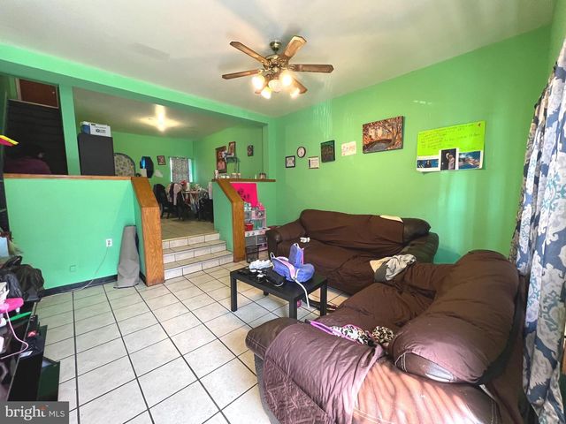 1908 S 7TH ST, Philadelphia, PA 19148