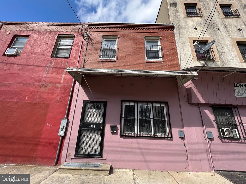1908 S 7TH ST, Philadelphia, PA 19148