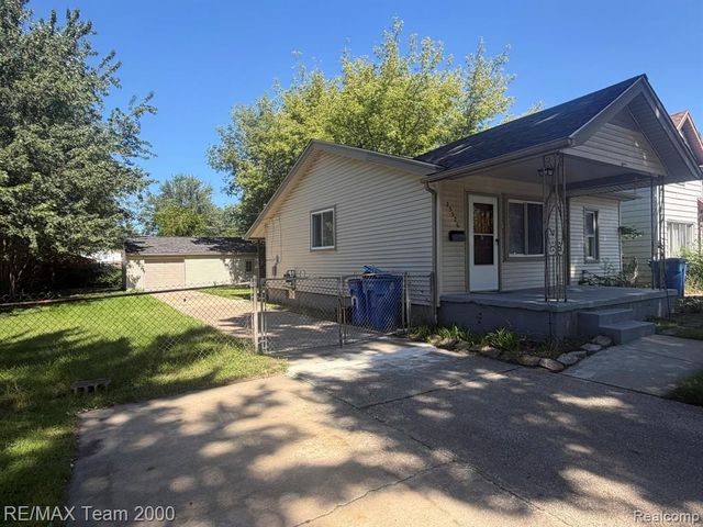 25526 New York Street, Dearborn Heights, MI 48125