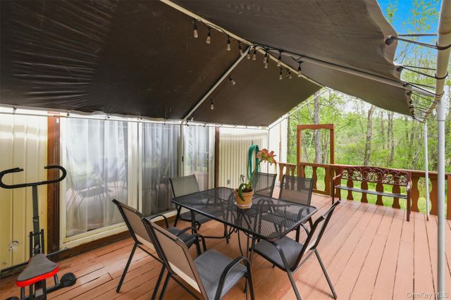 51 Peter Way, Kiamesha Lake, NY 12751