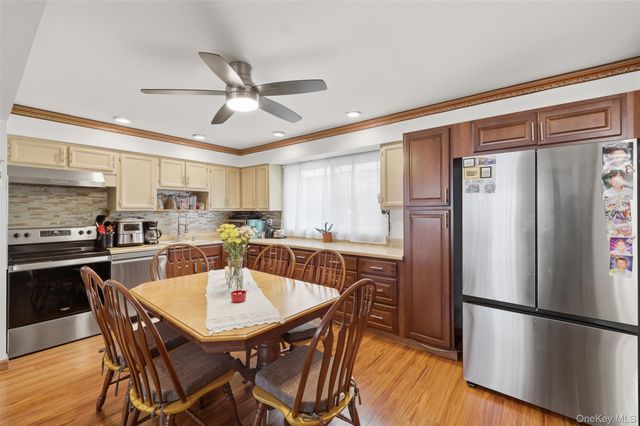 51 Peter Way, Kiamesha Lake, NY 12751