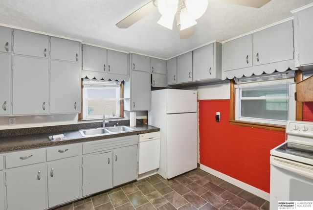 6537 Franklin Street, Omaha, NE 68104