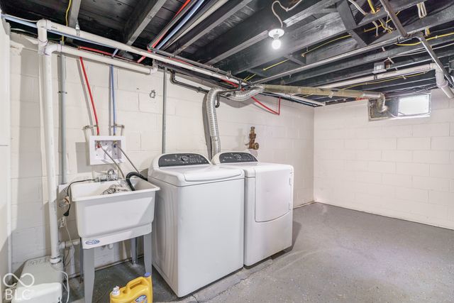 4658 Farrington, Indianapolis, IN 46201
