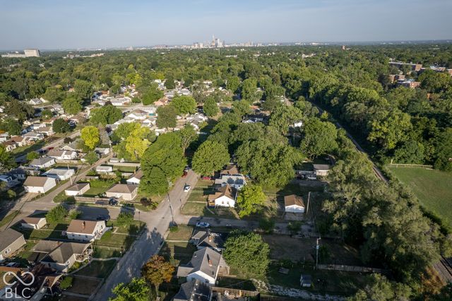 4658 Farrington, Indianapolis, IN 46201