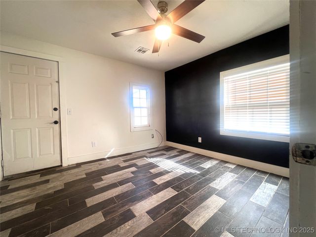 313 E Tyler Avenue, Mcalester, OK 74501