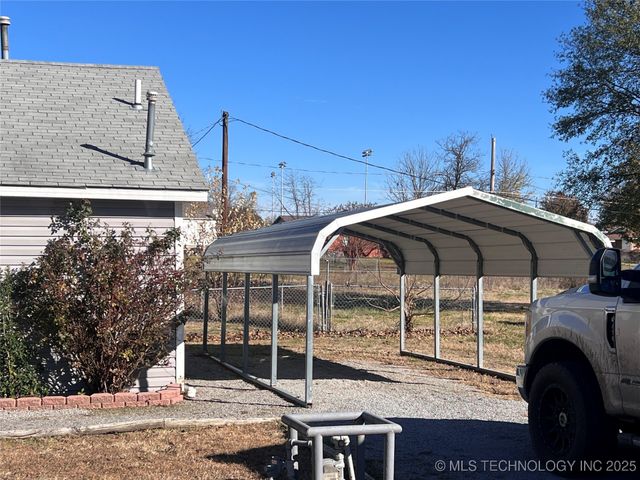 313 E Tyler Avenue, Mcalester, OK 74501