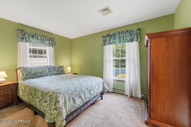 1 Marlboro Street, Morganville, NJ 07751