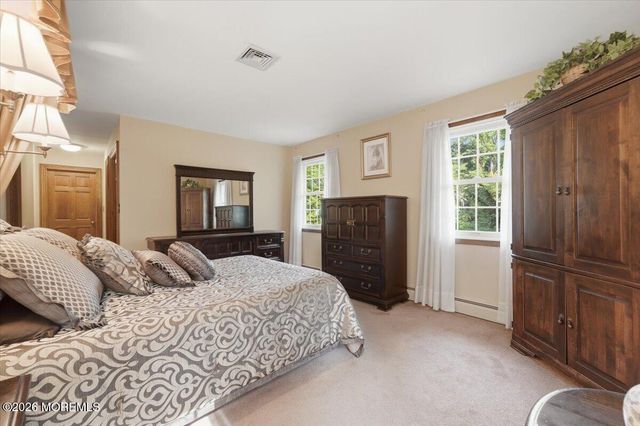 1 Marlboro Street, Morganville, NJ 07751