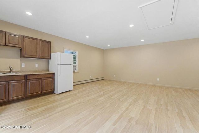 1 Marlboro Street, Morganville, NJ 07751
