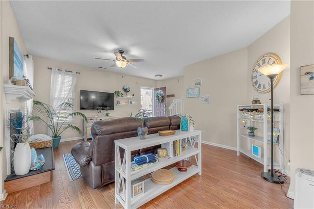 557 Englehard DR, Virginia Beach, VA 23462