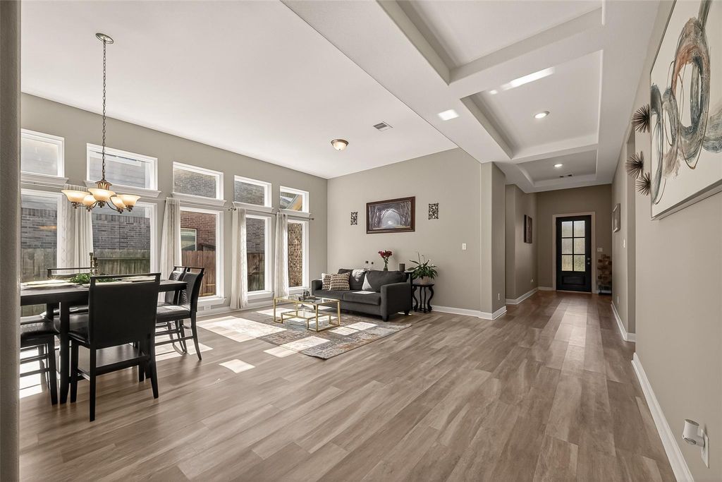 2405 Songlark Springs Place, Pearland, TX 77089