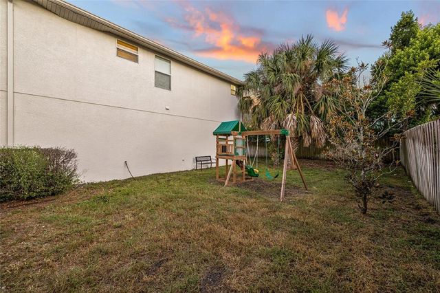 3026 W MEADOW STREET, Tampa, FL 33611