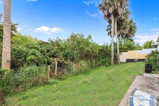 1313 WAYNE AVENUE, New Smyrna Beach, FL 32168