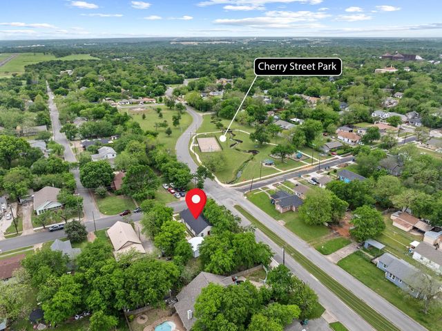 1425 E CHERRY, Sherman, TX 75090