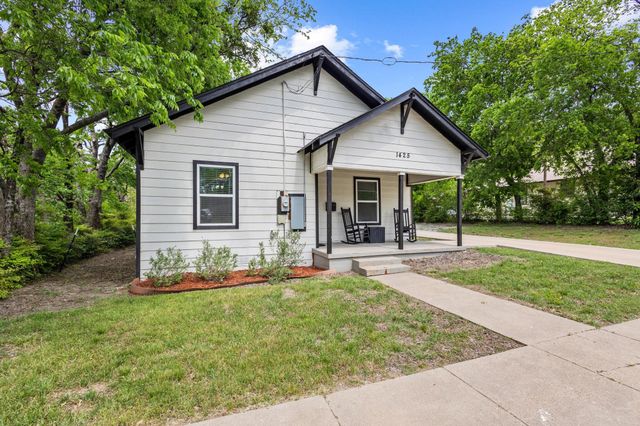 1425 E CHERRY, Sherman, TX 75090
