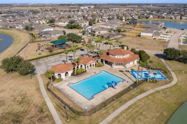 26 Palmdale Lane, Manvel, TX 77578