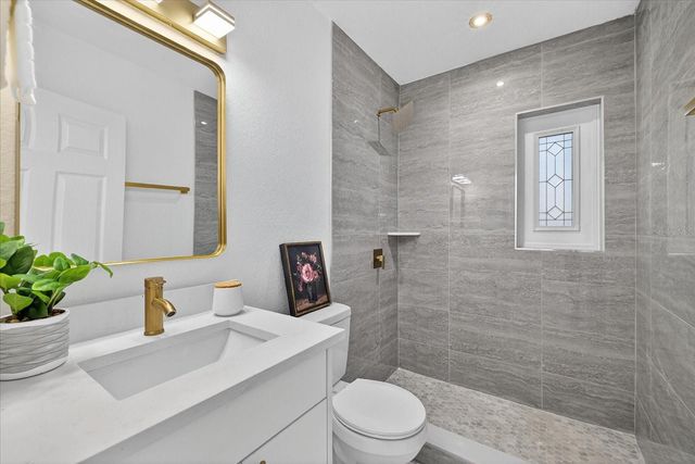 1607 STEVENSONS DRIVE, Clearwater, FL 33755