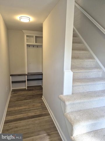 27 FAIRFAX ST, Warrenton, VA 20186
