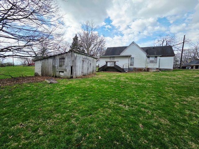 235 Garrett Avenue, Brooksville, KY 41004