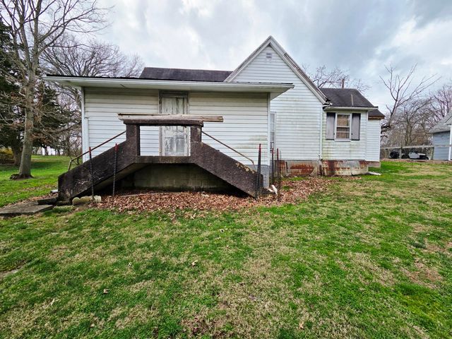 235 Garrett Avenue, Brooksville, KY 41004