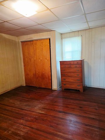 235 Garrett Avenue, Brooksville, KY 41004