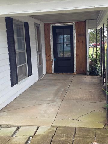 235 Garrett Avenue, Brooksville, KY 41004