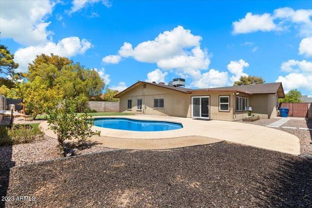 667 W PECOS Avenue, Mesa, AZ 85210