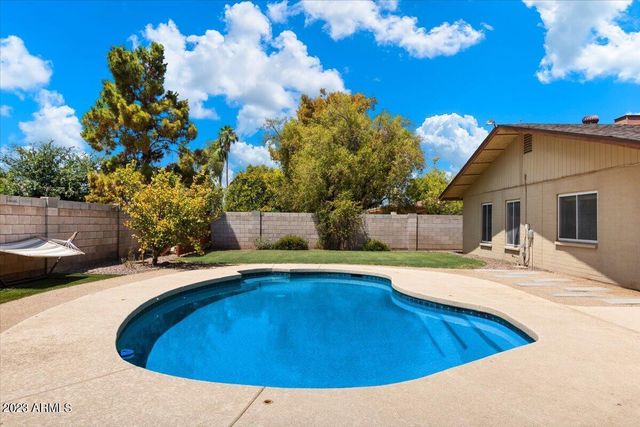 667 W PECOS Avenue, Mesa, AZ 85210