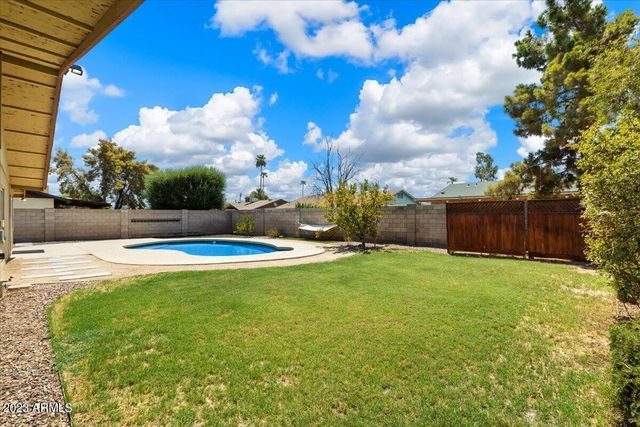 667 W PECOS Avenue, Mesa, AZ 85210