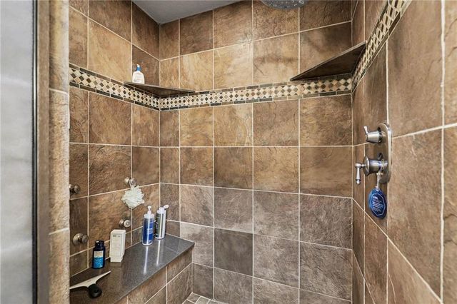 2401 SW Whispering Creek Court, Blue Springs, MO 64015
