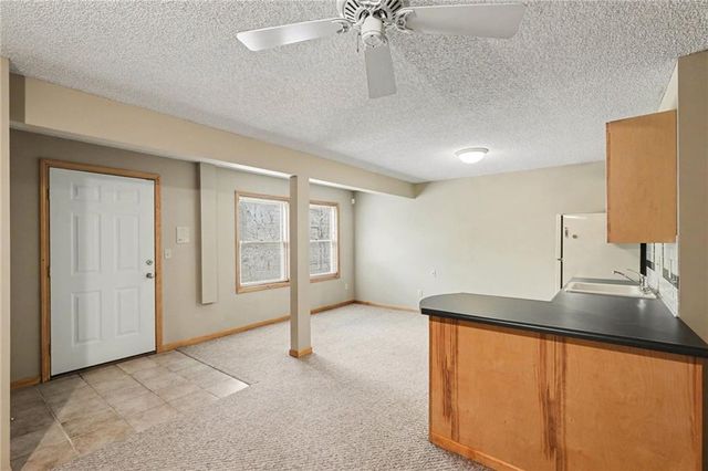 2401 SW Whispering Creek Court, Blue Springs, MO 64015